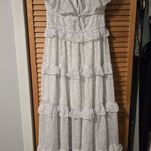 Astrid Ruffle Detail Maxi Dress in Lavender Floral - Bump Friendly - Picture 3 of 5